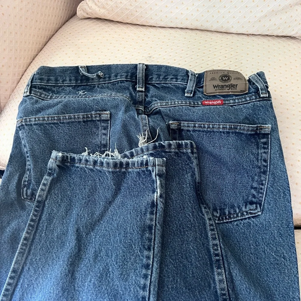 Blue jeans - Picture 5 of 5